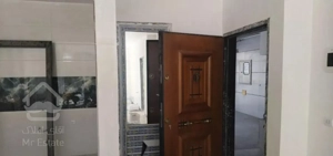 یک واحد ۱۱۰‌متری تازه ساز کلید اول همکف. حیاط دار