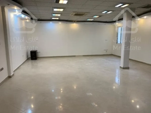 ۱۶۰۰متر سند اداری بخارست