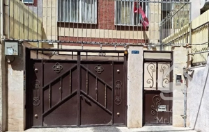 ۴۲مترطبقه سوم با آسانسور