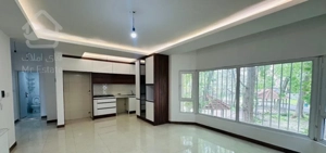 فروش آپارتمان ۱۰۰ متری/خیابان جمهوری/دید پارک