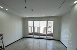 ۱۲۵متر ۳خواب طرشت ۳ساله فول بایندریها قابل معاوضه