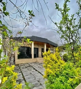 ویلا مشجر و دنج/۱۰۰متری جاده اصلی/تهاتر با خودرو