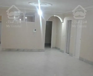 زیر زمین مسکونی 115متر.یک خوابه