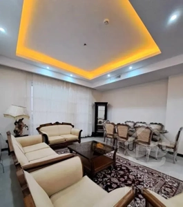 ۹۰ متر/ دو خواب/ فول امکانات/ کلهر