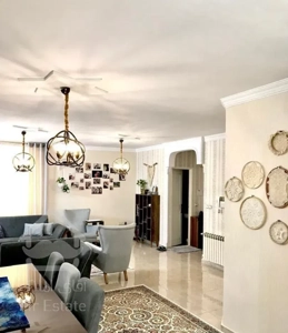 ۷۲متر پارکینگ غیر مزاحم سندی فول بازسازی