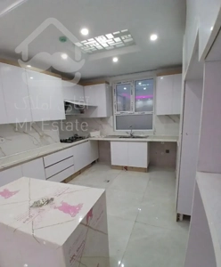 ۱۴۰متر/۳خواب/فول امکانات/نوساز/طرشت