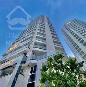 برج مجلل دریاچه/۱۵۸ متر/۳خواب /کلید نخورده