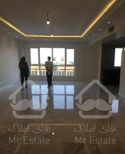 ٨١ متر سازنده خوش نام