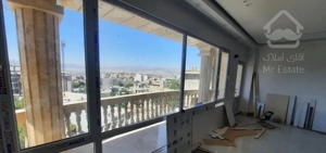 واحد ۱۷۰ متری نوساز بلوار باهنر