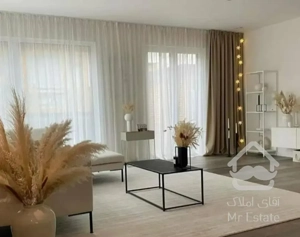 110 متر دو خواب/ سالن سرتاسر پرده خور