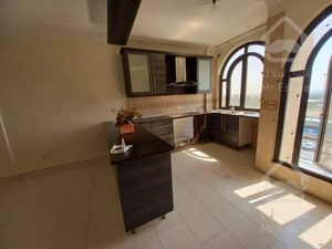 فروش آپارتمان /دوخوابه بازسازی شده/صادقیه