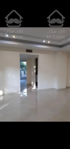 آپارتمان ۱۳۰ متری سه خوابه  شیک و مدرن درکه