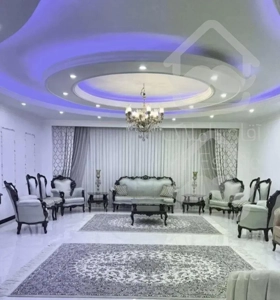 ۱۰۳متر/۵سال‌ساخت/سالن‌پرده‌خور