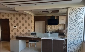 ۸۷ متر دو خواب فول چهارباغ شخصی