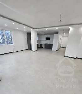 ۱۵۰ متری طبقه پنجم در کریم آباد