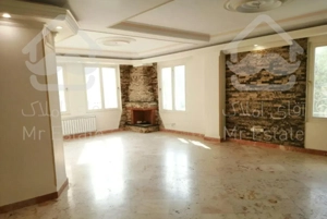 ۱۵۰ متری ۳ خواب « ۲ پارکینگ » چهار باغ شرقی