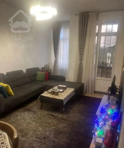 ۷۲متری تکخواب پارکینگ دار