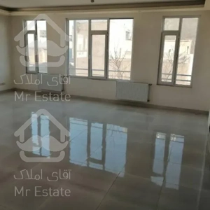 شهرزیبا ۹۶ متر ۹ ساله