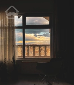 آپارتمان با بهار خواب ، ویو ابدی ، کارشناسان