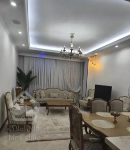 ۱۰۰متر/۲ خواب/سالن پرده خور/مرزداران