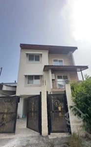 آپارتمان ۹۸ متری کلید نخورده بلوار امام رضا