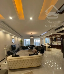 ۲۴۰ متر ۴ خواب طبقات بالا بدون مشرف