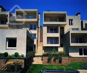 میگون نو /آپارتمان مدرن/چشم انداز کوهستان