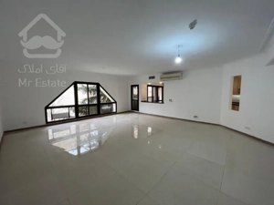 فروش ولنجک 192 متر تماما نور مسستقیم