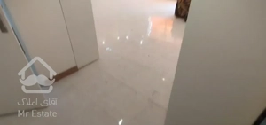 آپارتمان ۱۰۵متری فاز ۸محله۳ فول حرفه ای