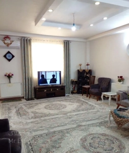 فروش آپارتمان ۸۴ متری ۲ خوابه طبقه ۱ میدان مادر