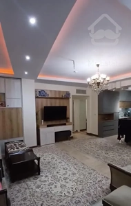 83متر دوخواب فول خ مفتح روبه افتاب سالن وسیع