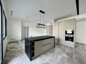 فروش اپارتمان 200 متری زعفرانیه