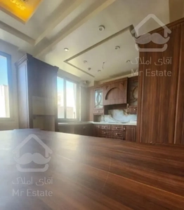 ۵۶ متر - فول امکانات - بالای نیایش