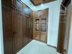 فروش اپارتمان 275 متری زعفرانیه