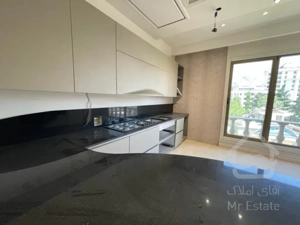 فروش اپارتمان 220 متری زعفرانیه