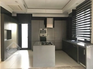 80 متر کاظم آباد