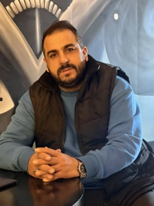 میلاد داودپور