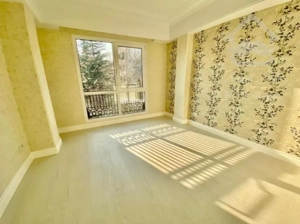 فروش اپارتمان 280 متری زعفرانیه