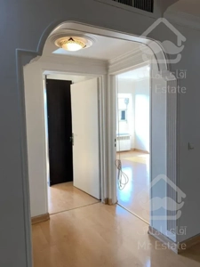 فروش 82 متری اختیاریه