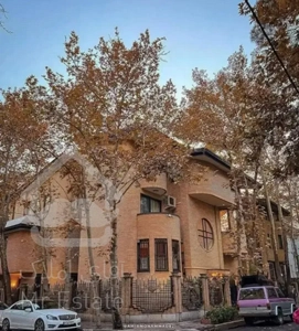 ویلایی دوطبقه  ، خلبانان