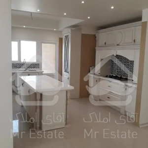 140 متر نوساز دروس