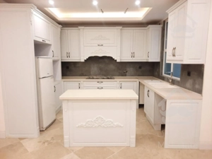 ۸۴ متر/۱۰ واحدی/فول امکانات/طوقانی