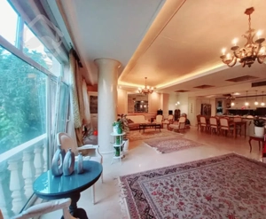 فروش آپارتمان 220 متری در نیاوران فرعی دنج