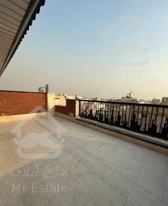 آپارتمان۱۵۰متری۳خواب با ۳۵متر بالکن