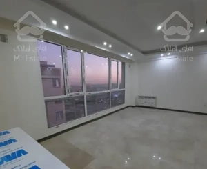 133 متر 3 خواب کلید نخورده رو به آفتاب