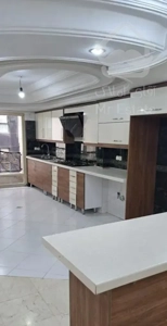 اجاره آپارتمان 200متر سه خوابه زعفرانیه
