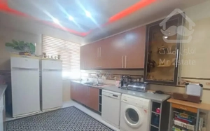 یک واحد اپارتمان ۱۵۰ متری سه خواب فول امکانات