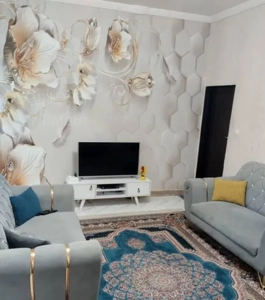 طبقه همکف شیک وتمیز