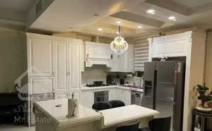 ۸۰ متر ((  یوسف  آباد ))     بی نظیر