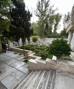 اپارتمان ۱۹۰ متری سه خواب